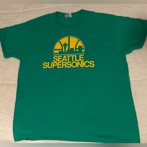 SEATTLE SUPERSONICS MENS XL